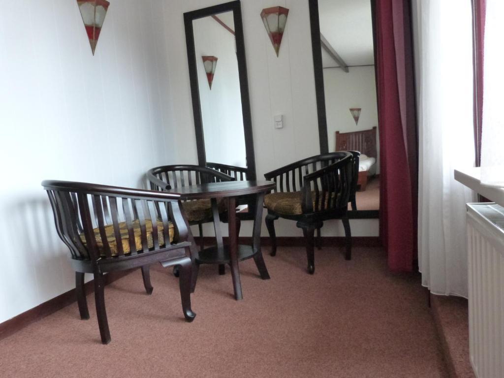 Hotel Wienerhof Den Helder Quarto foto